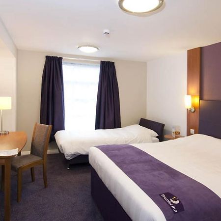 Premier Inn Kidderminster Eksteriør billede