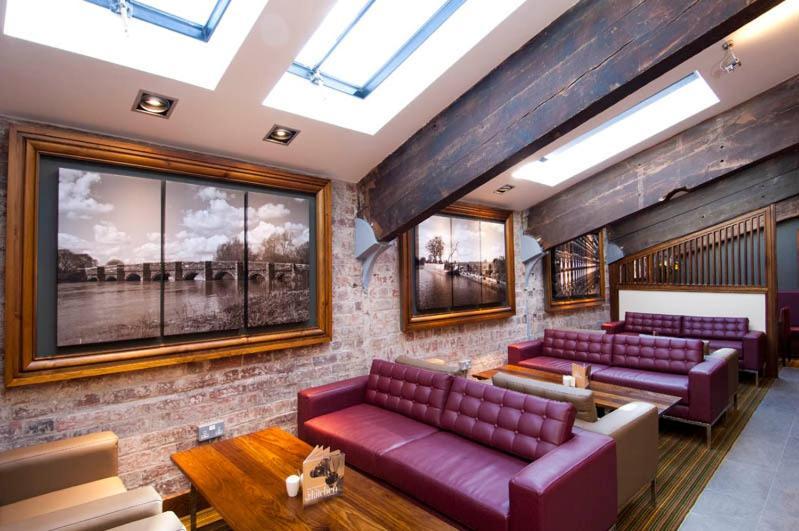 Premier Inn Kidderminster Eksteriør billede