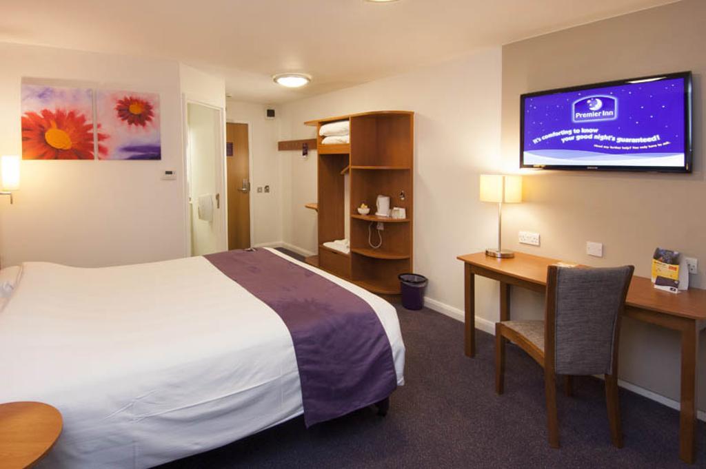 Premier Inn Kidderminster Eksteriør billede