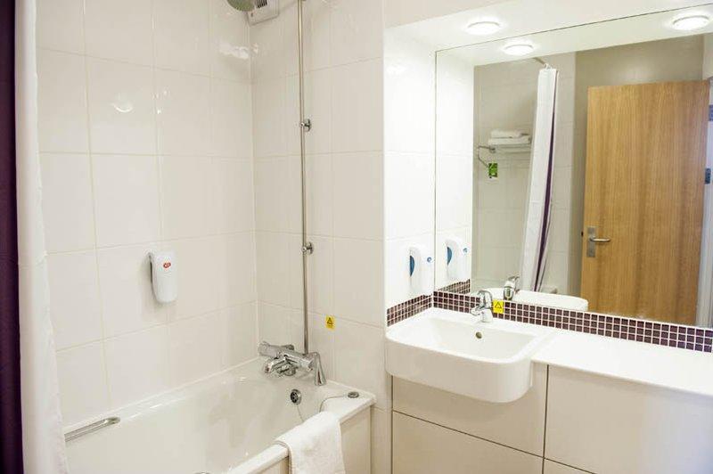 Premier Inn Kidderminster Eksteriør billede